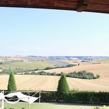 Apartamento Casale Nonno Dario, Balcone Delle Marche Cingoli