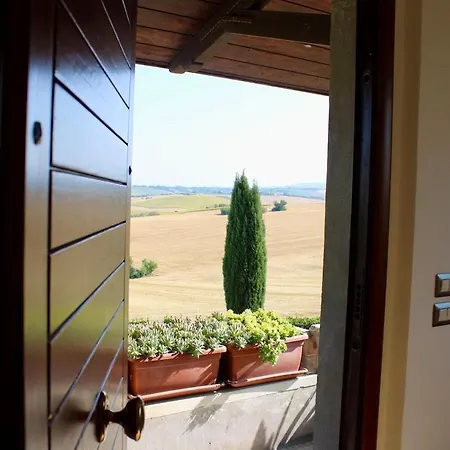 Apartamento Casale Nonno Dario, Balcone Delle Marche Cingoli *